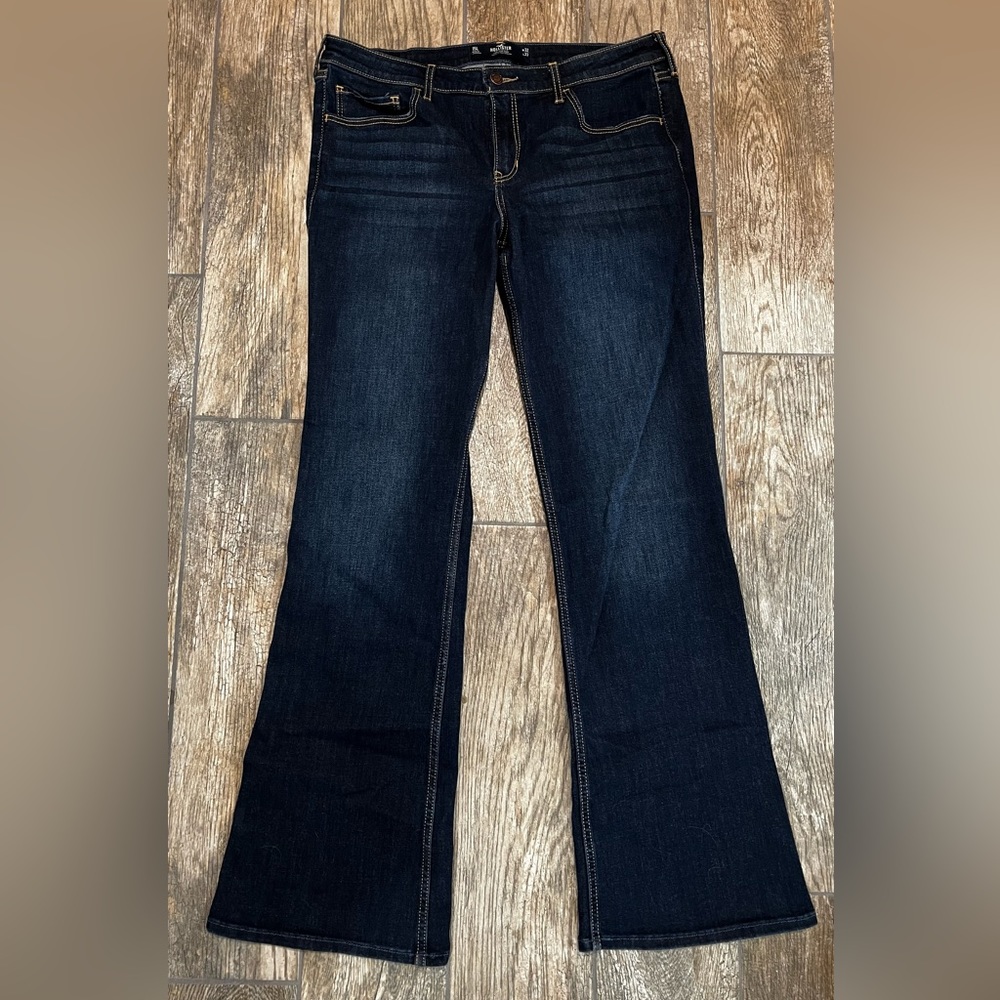 Hollister Low Rise Boot, NWOT women’s size 31x33